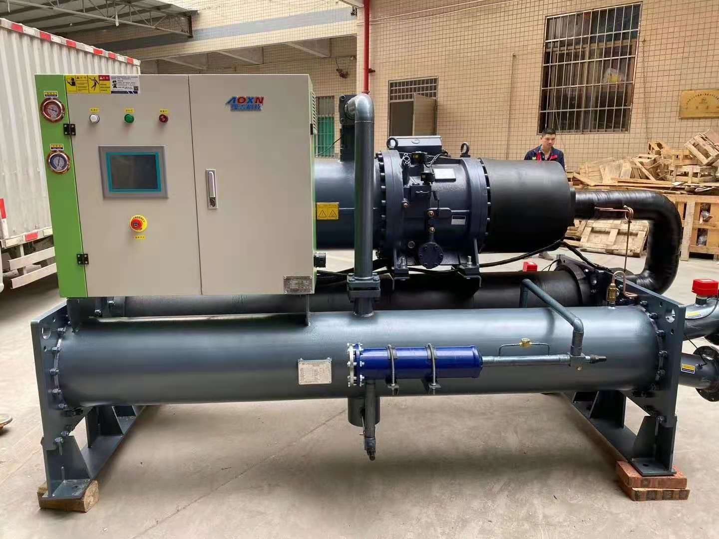 <b>風冷式工業冷水機的原理和用途有哪些</b>